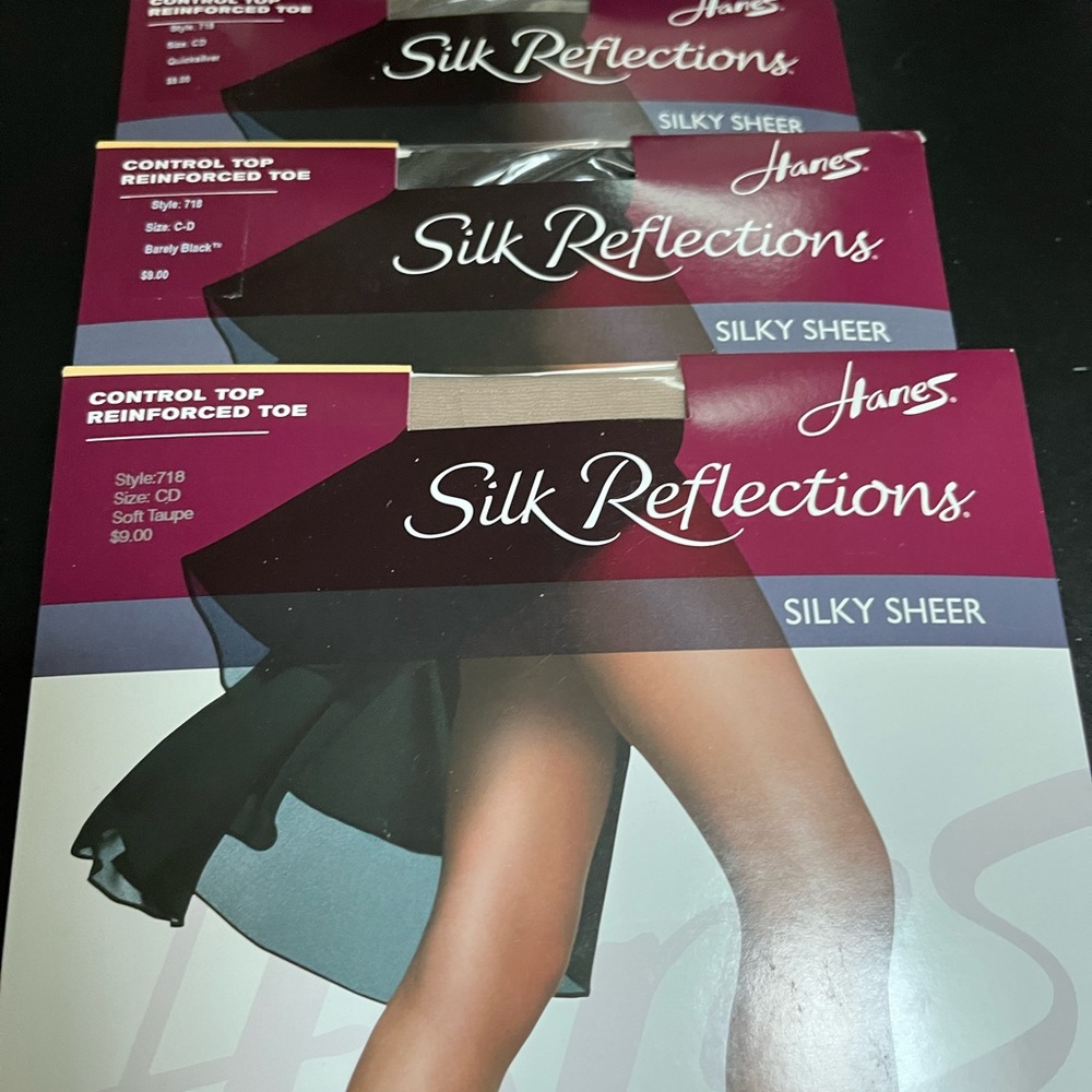 NEW3 pair of Hanes pantyhose.